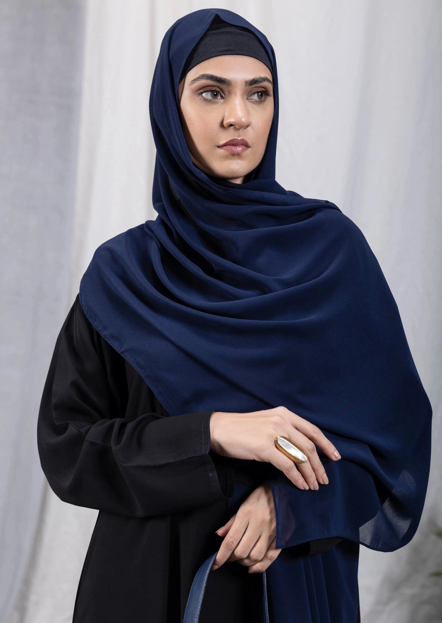 Black & Navy : Abaya & Hijab Set