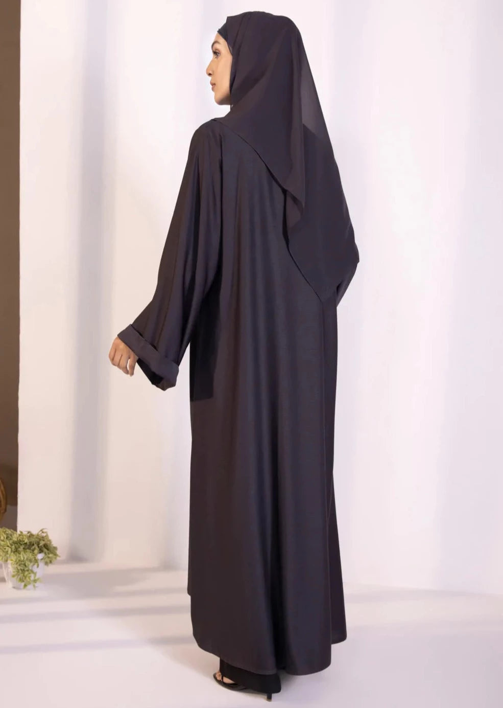 Charcoal : Abaya & Hijab Set