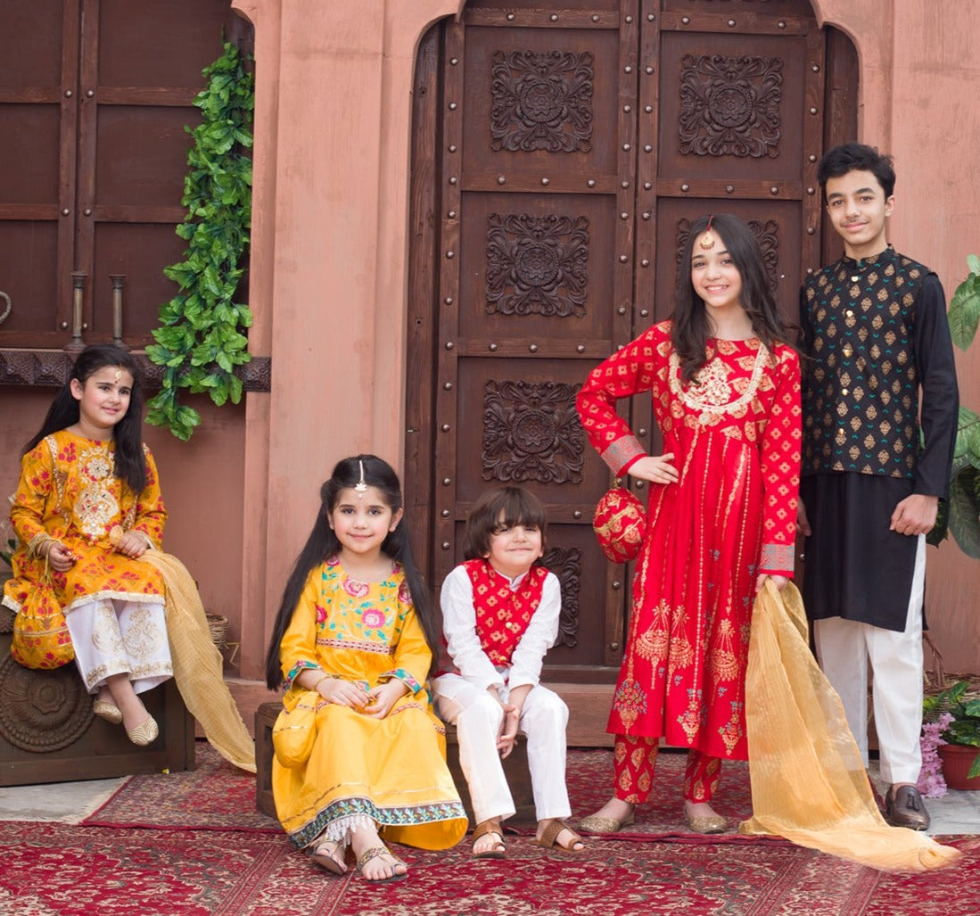 Black Cotton - 3 Piece Kurta Shalwar