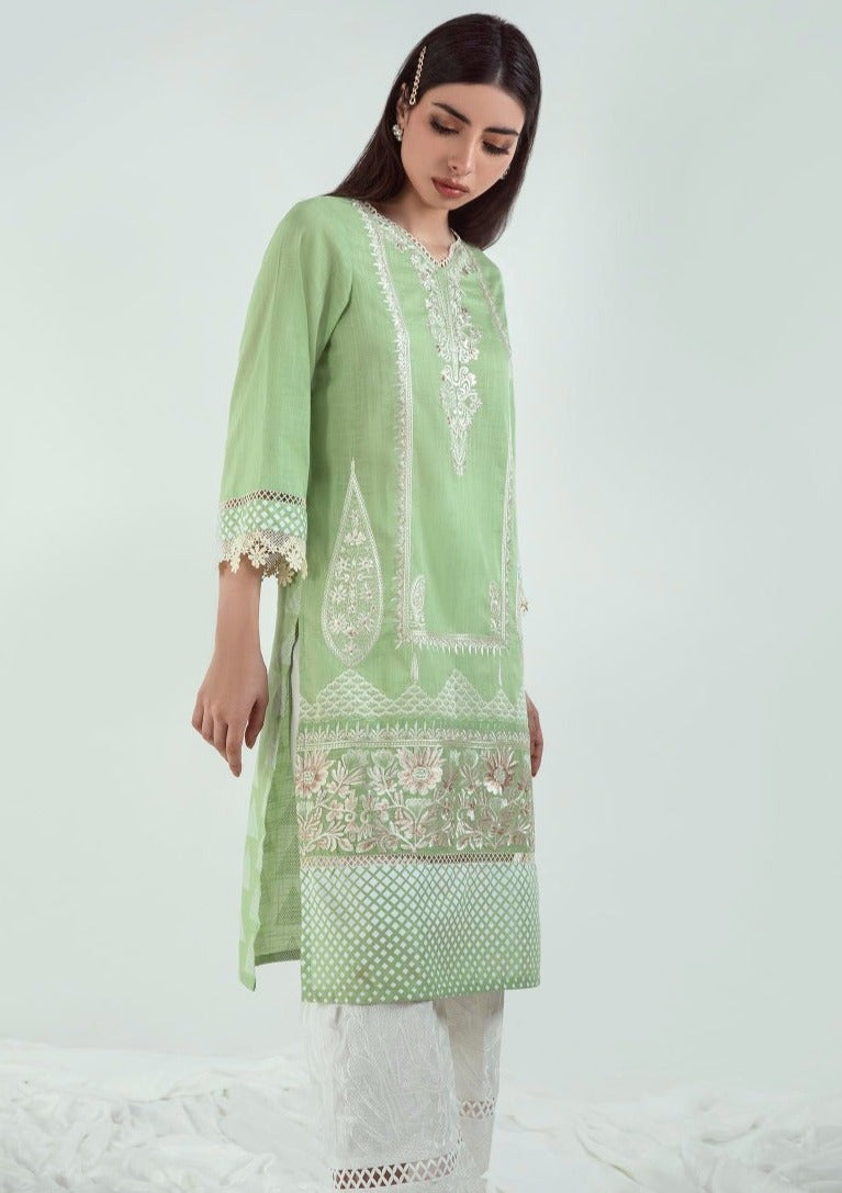 Green : Women's Kurta