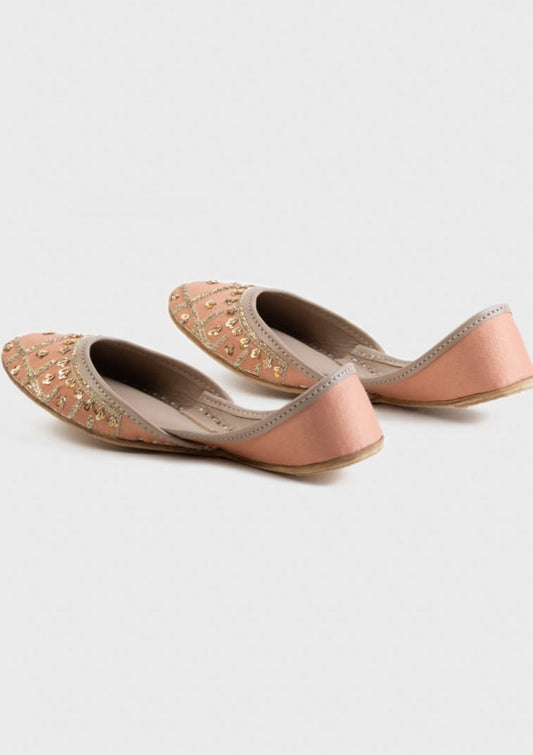 Peach - Women's Embellished Khussas