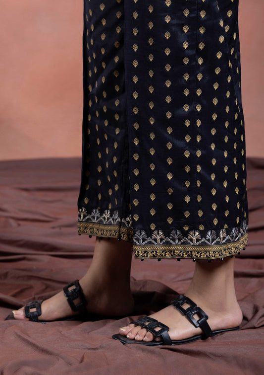 Black - Women's Raw Silk Culottes