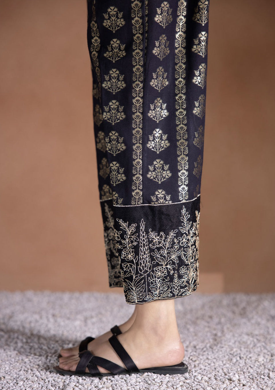 Black - Women's Culottes