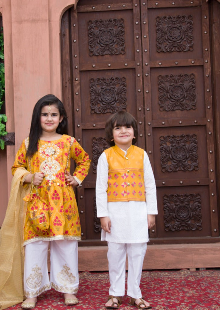 Yellow & White Cotton - 3 Piece Kurta Shalwar