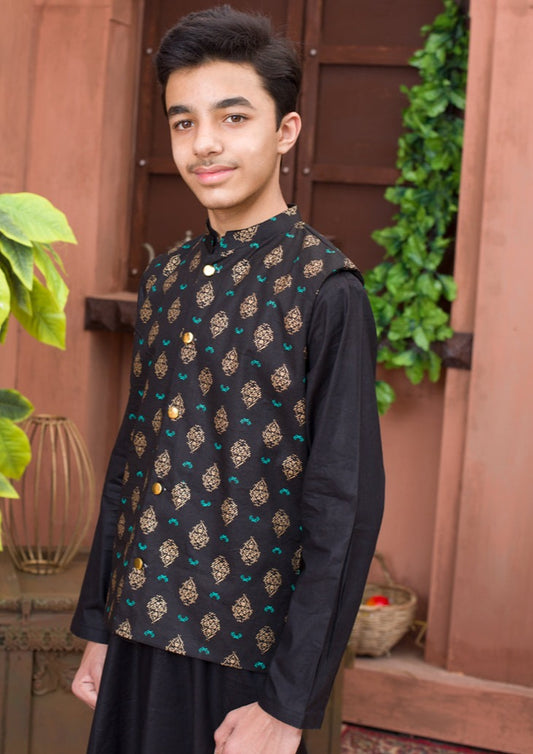 Black Cotton - 3 Piece Kurta Shalwar
