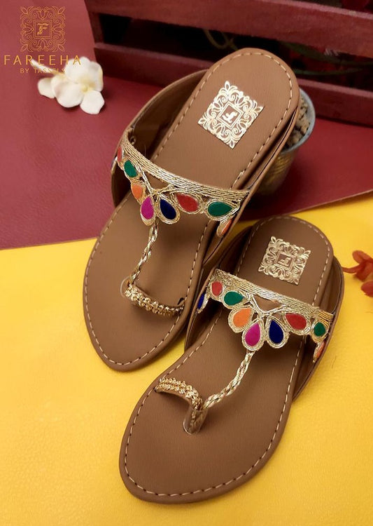 KK-06/SE-06 :  Kolhapuri (Girls)