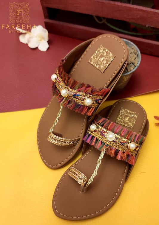 KK-25/SE-25 :  Kolhapuri (Girls)