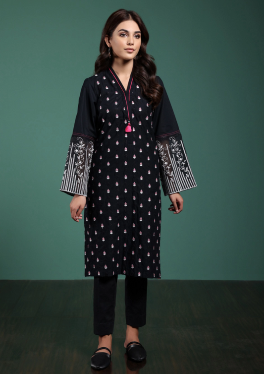 Black : Embroidered Kurta